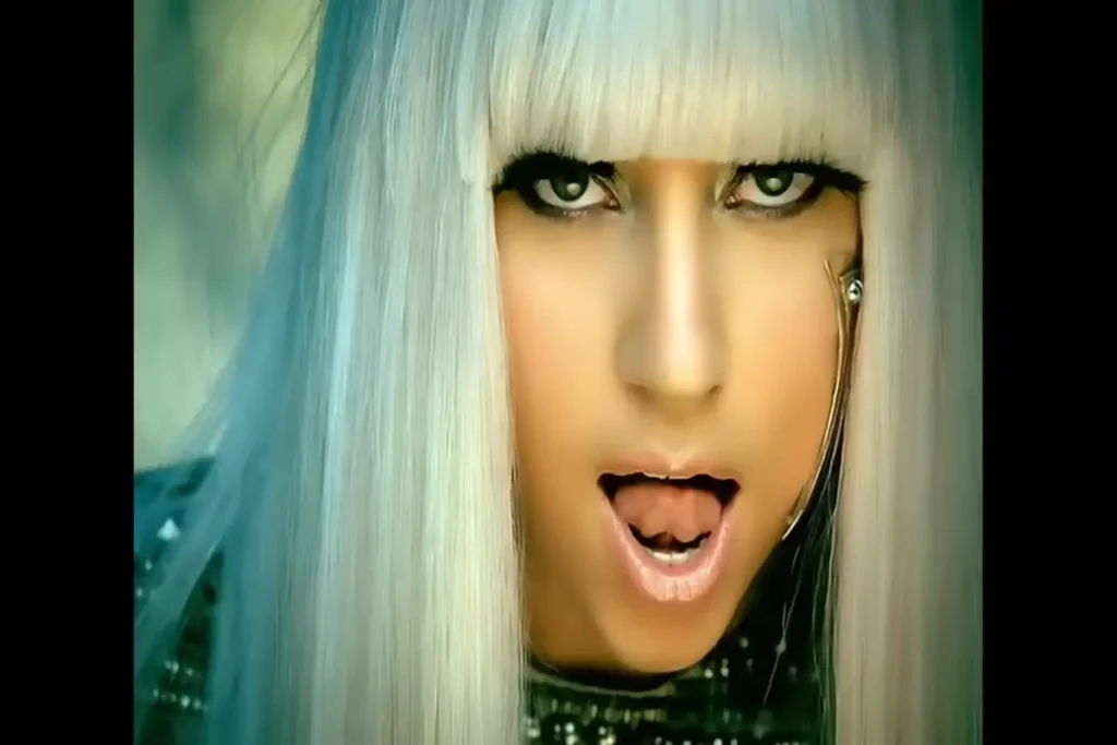 Lady Gaga - Poker Face