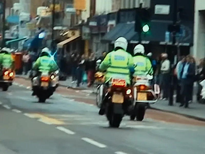 Attack on London_ Hunting The 7_7 Bombers _ Official Trailer _ Netflix