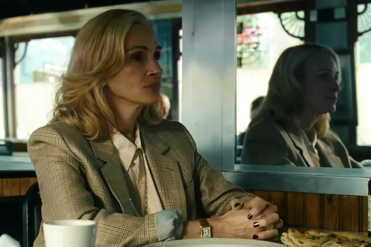 Julia Roberts in After The Hunt - Amazon MGM Studios