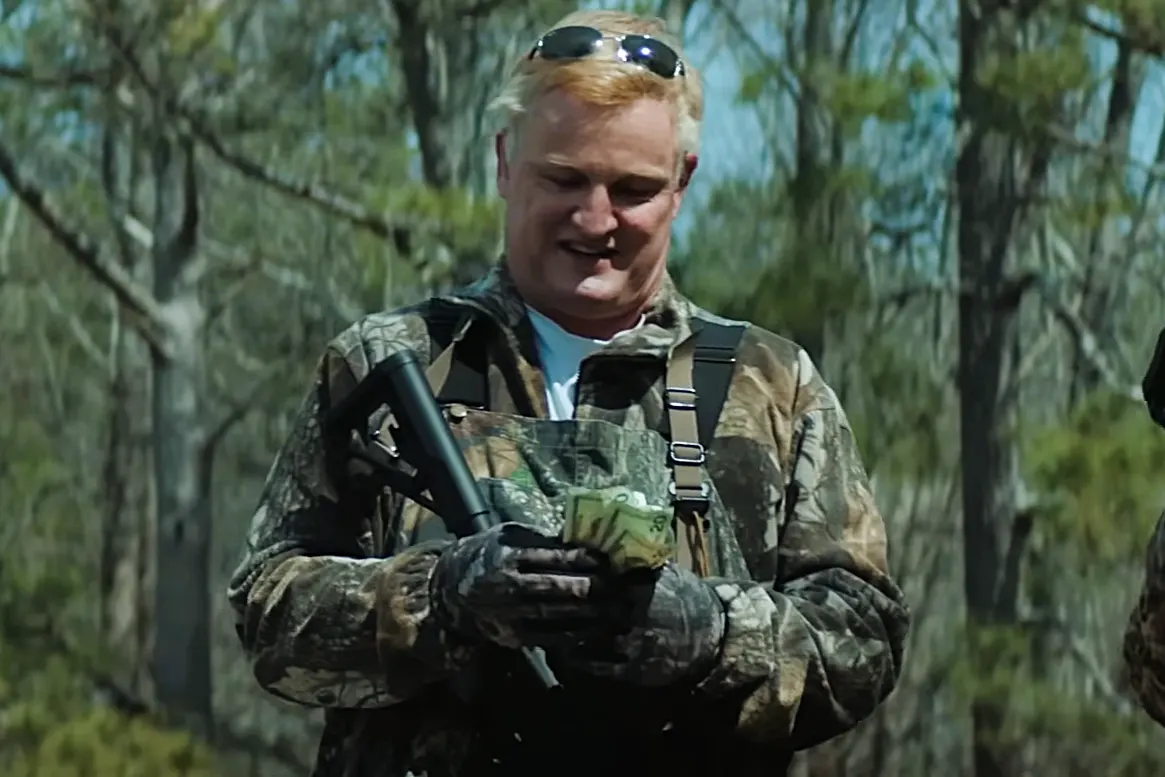 The Real Reason Why Alex Murdaugh Kill His Wife and Son 6 Murdaugh_ Death in the Family _ Official Trailer _ Hulu