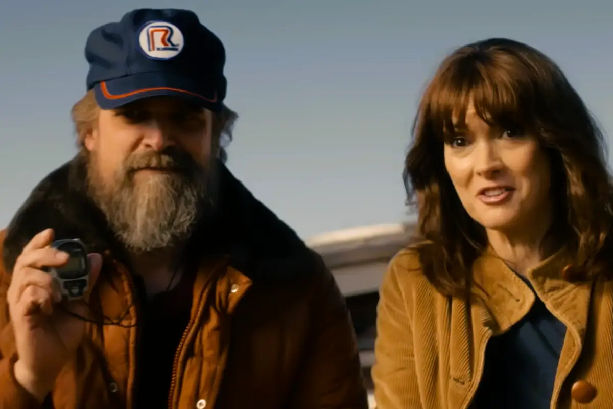 Winona Ryder and David Harbour in Stranger Things 5 _ Eleven Training - Netflix