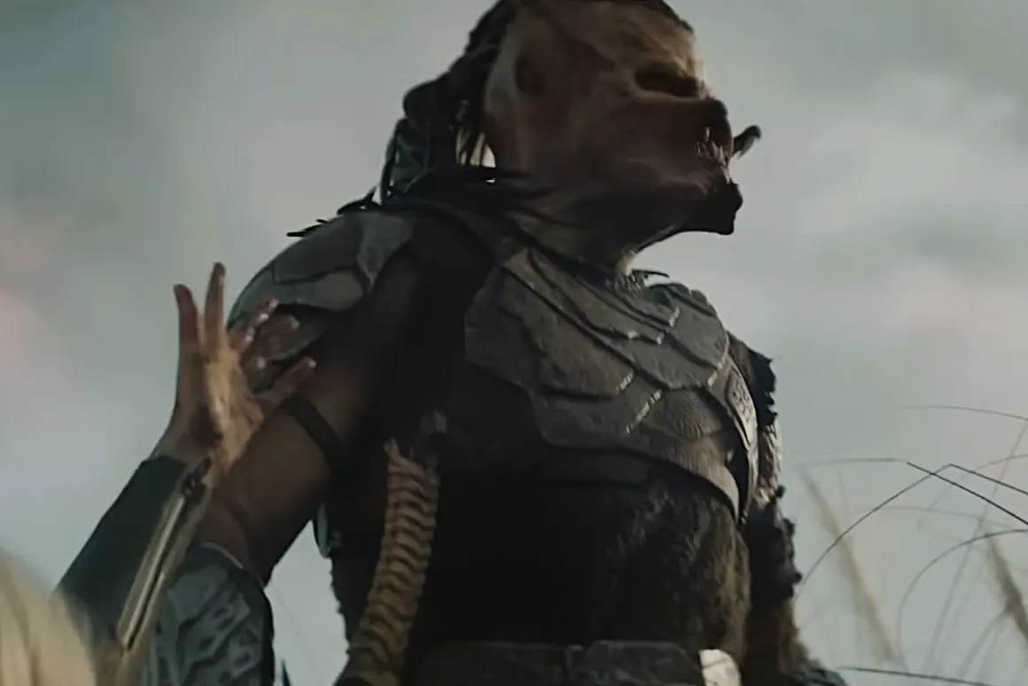 Predator Badlands End Credit Scene Explained – What Happens After the Movie Ends? 6 Predator_ Badlands _ Official Trailer